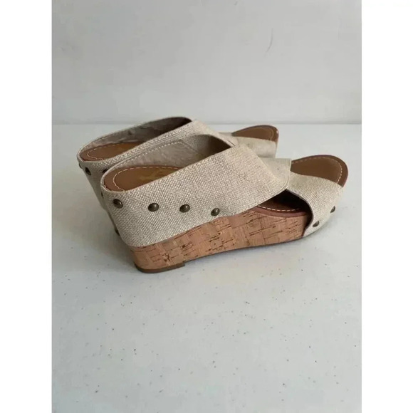 Women's Crown Vintage Tan Canvas‎ Wedge Sandals Size 6.5 M EUC - Picture 4 of 8